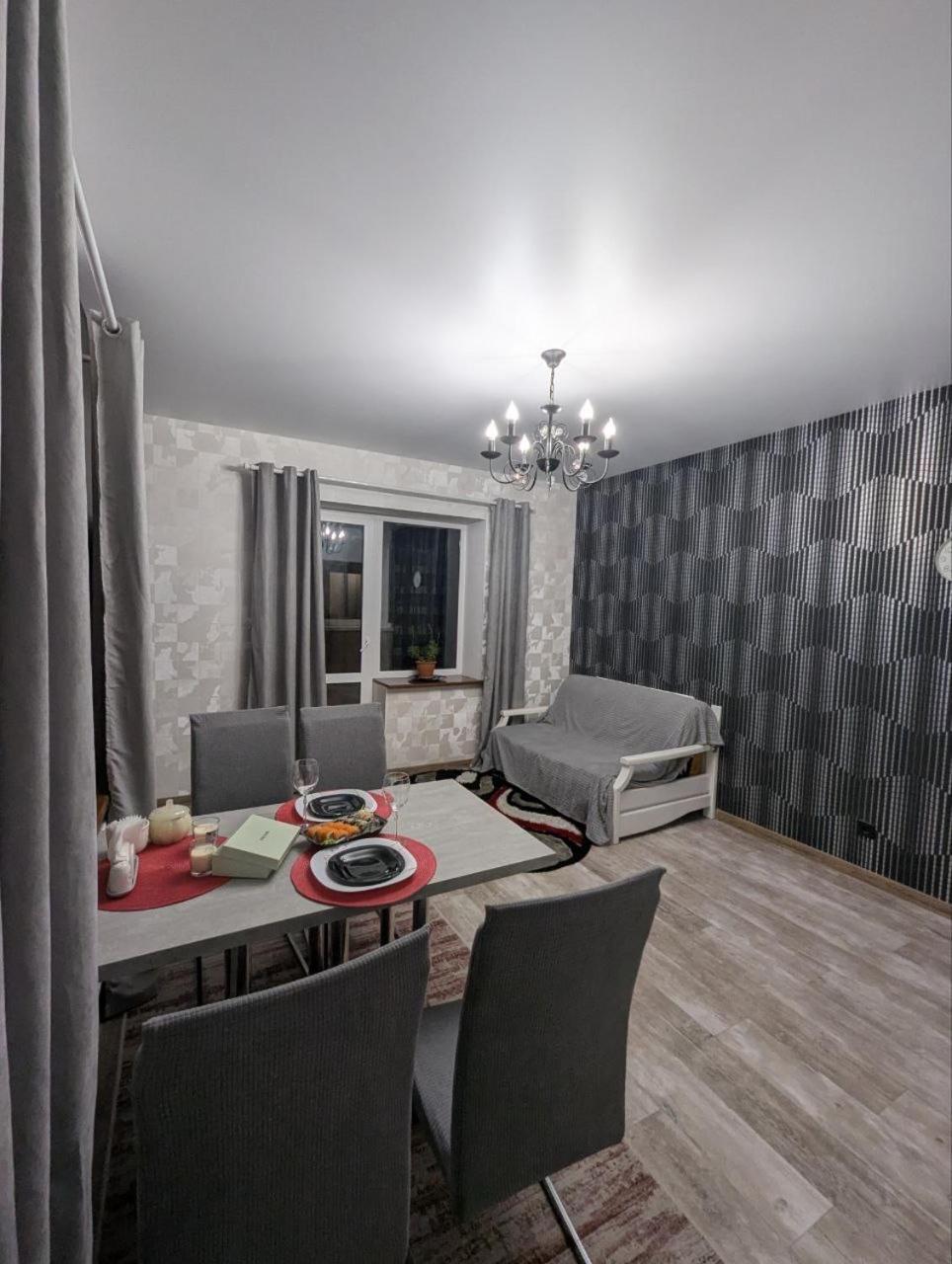 Ferienwohnung 2-Кім Новобудова, Центр, Провулок Лапушкіна , 9 Khmelʼnytsʼkyy Exterior foto